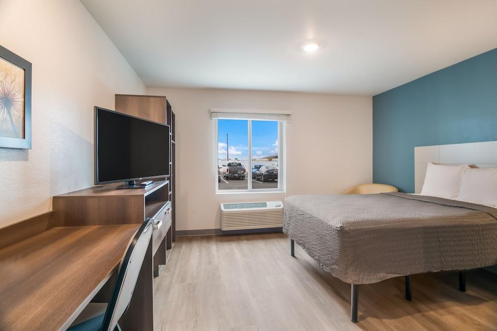 WoodSpring Suites Missoula