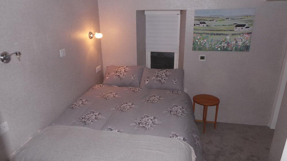 the Welsh Toll House