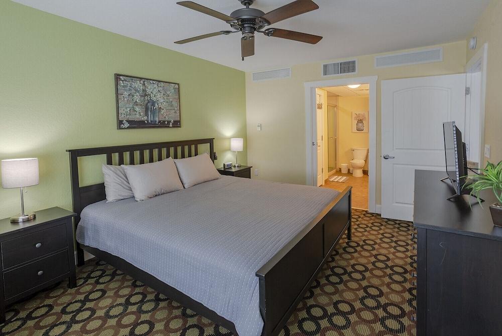 Waterpark Harbourside Star5vacations