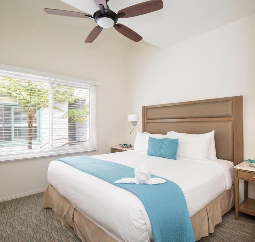 Wave Crest at Del Mar