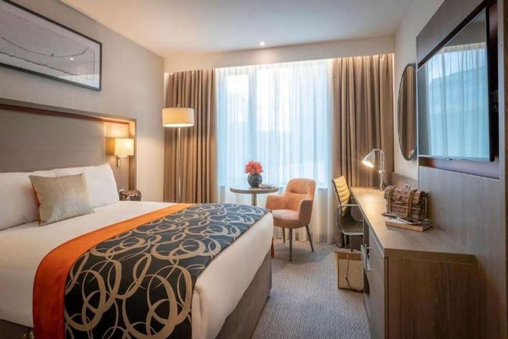 Clayton Hotel Bristol City