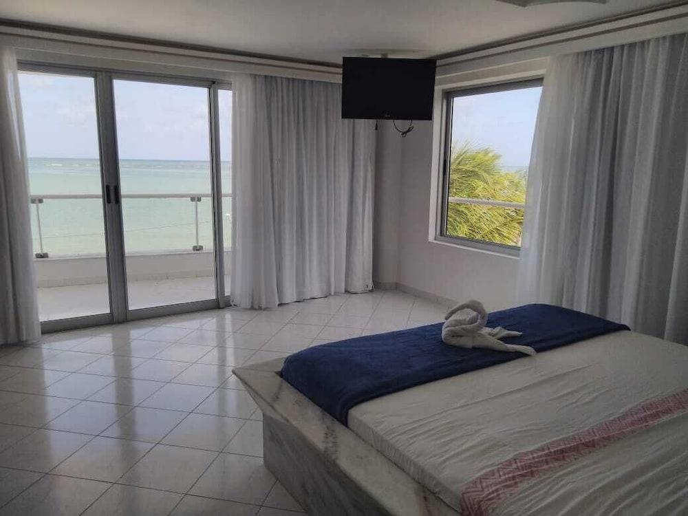 Maria Farinha Praia Hotel