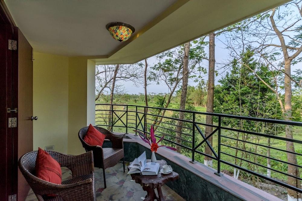 The Riverwood Forest Retreat - Dooars