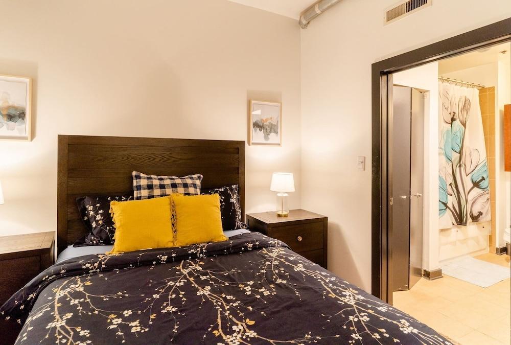 Cozy Atlantic Station Midtown Loft