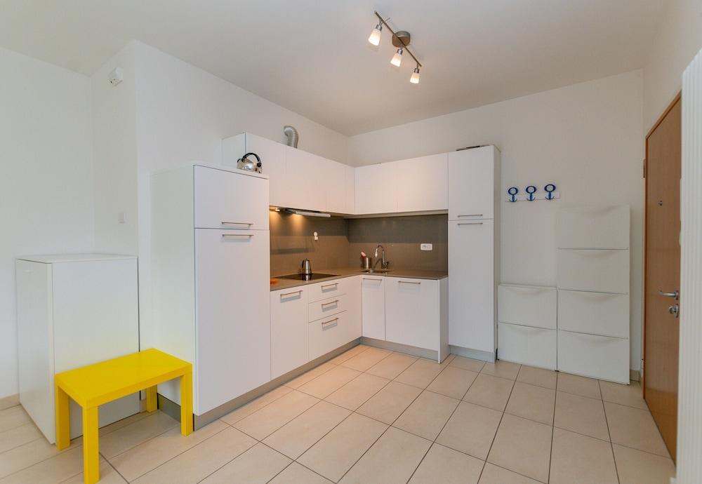 Torbole Relax, Pool & Balcony Apartment 2