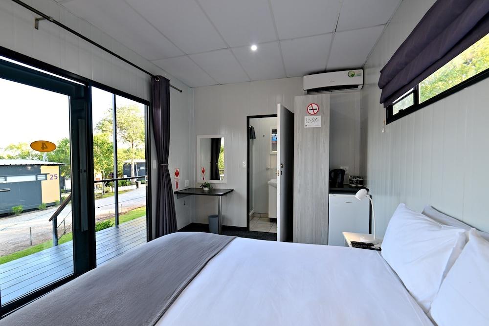 Sleepover Kruger Gate