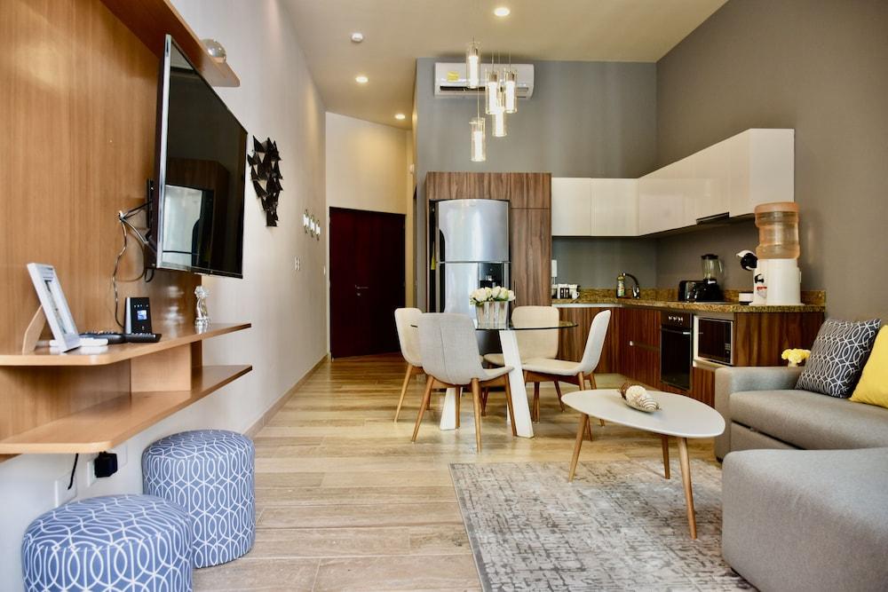 L Condos Downtown Playa del Carmen