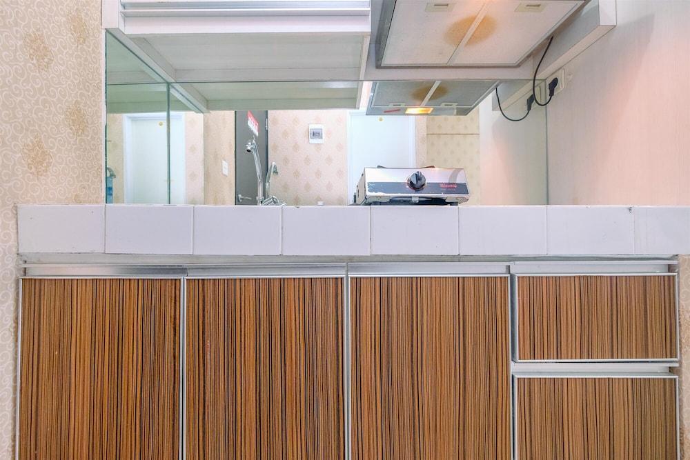 Homey Studio @ Park View Condominium Apartment