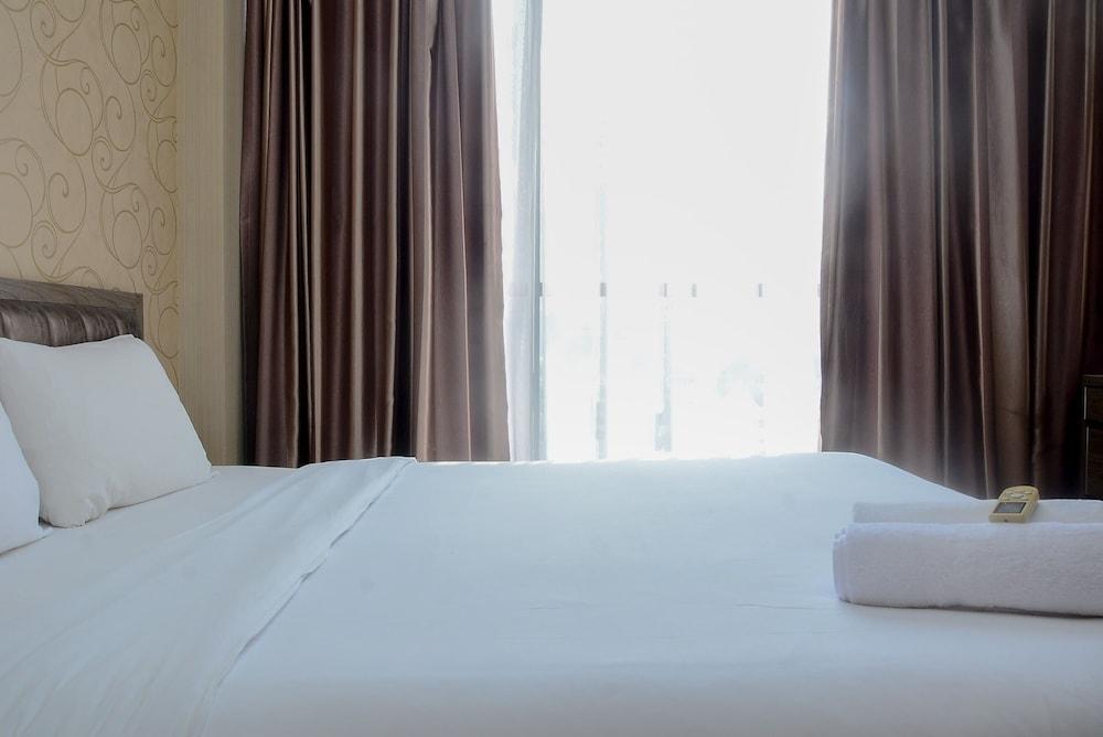 Comfy 2BR at Tamansari Semanggi Apartment