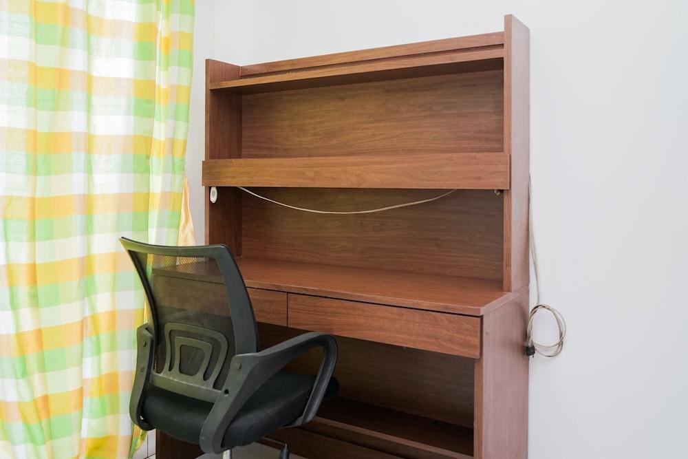 Modern Comfy 2BR Casa De Parco Apartment