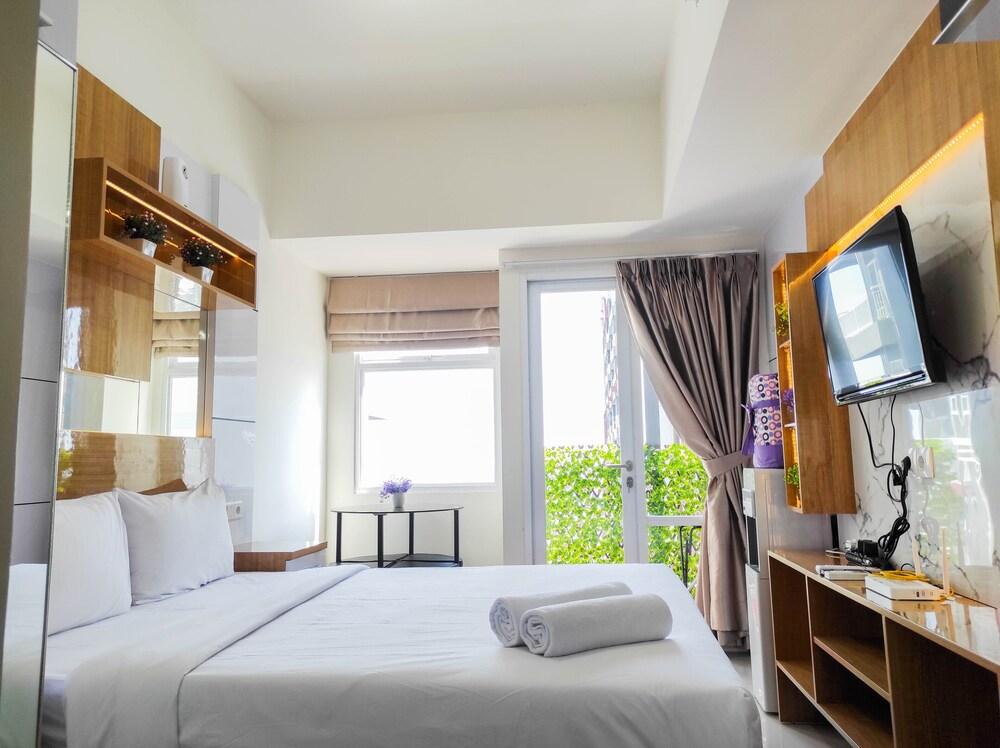 Comfort Studio at Vida View Makassar Apartment