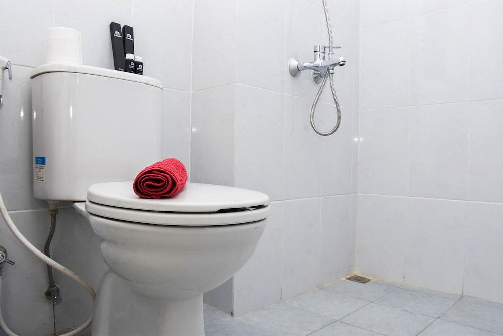 Pleasant Studio Patraland Urbano Apt