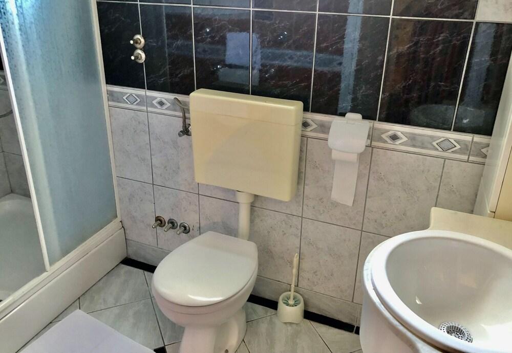 Pool Apartment Estrellas 3