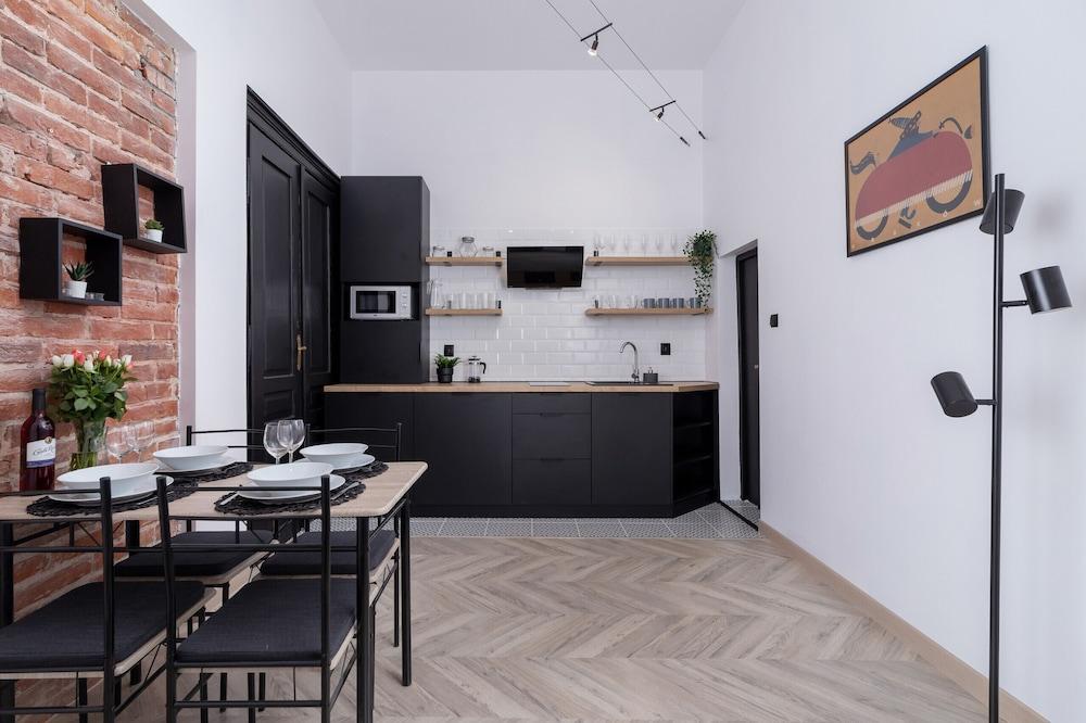 Studio Joselewicza Cracow by Renters