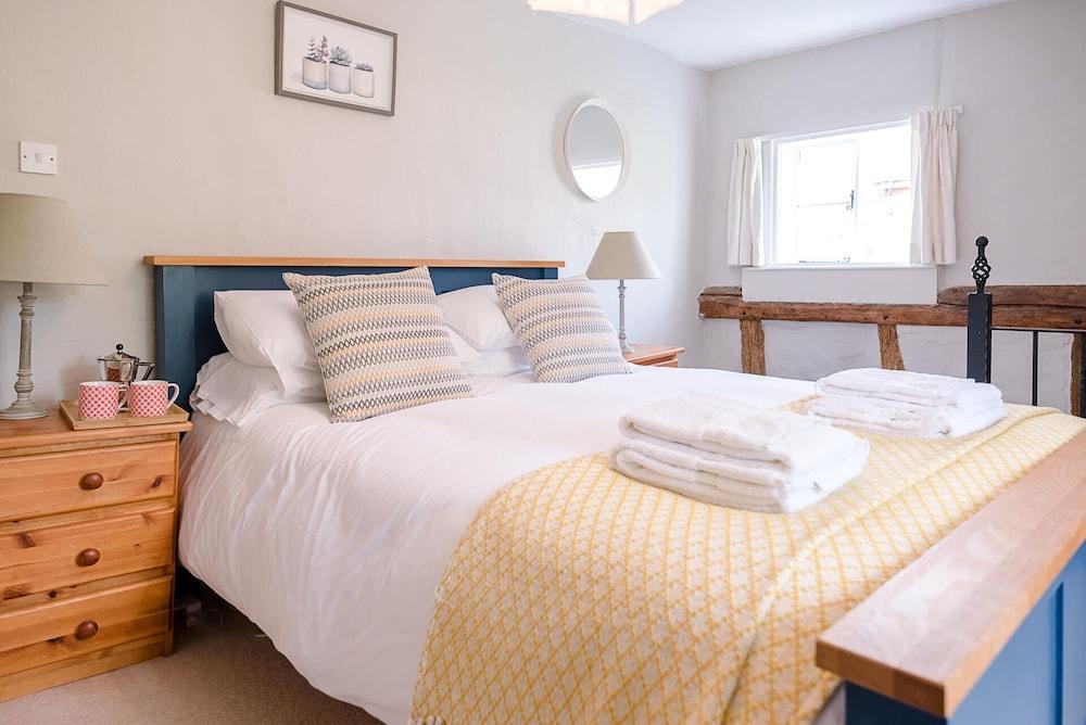 Lavender Cottage, Middleton