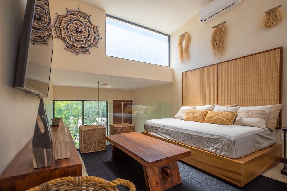 Apartment with Private Hot Tub in Tulum