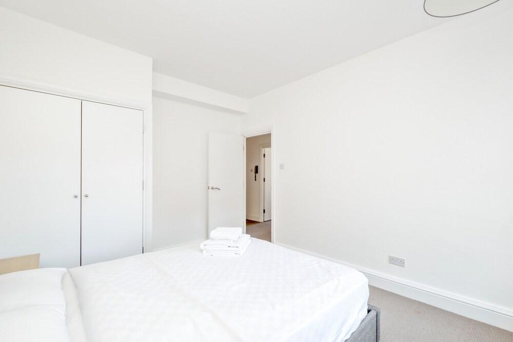 Gorgeous Apartments PIMLICO