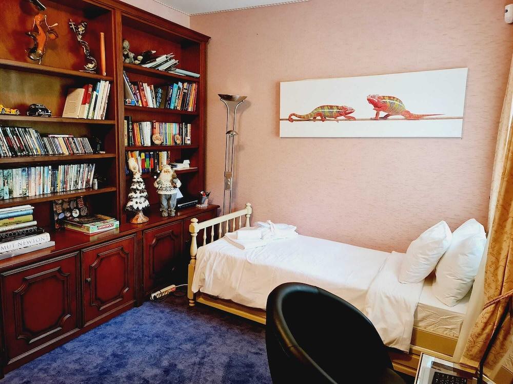 Paradise lake view Apartment