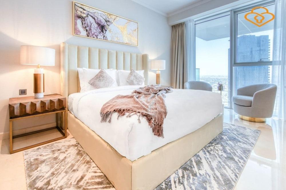 2 B/R Apt Taj Residences JLT