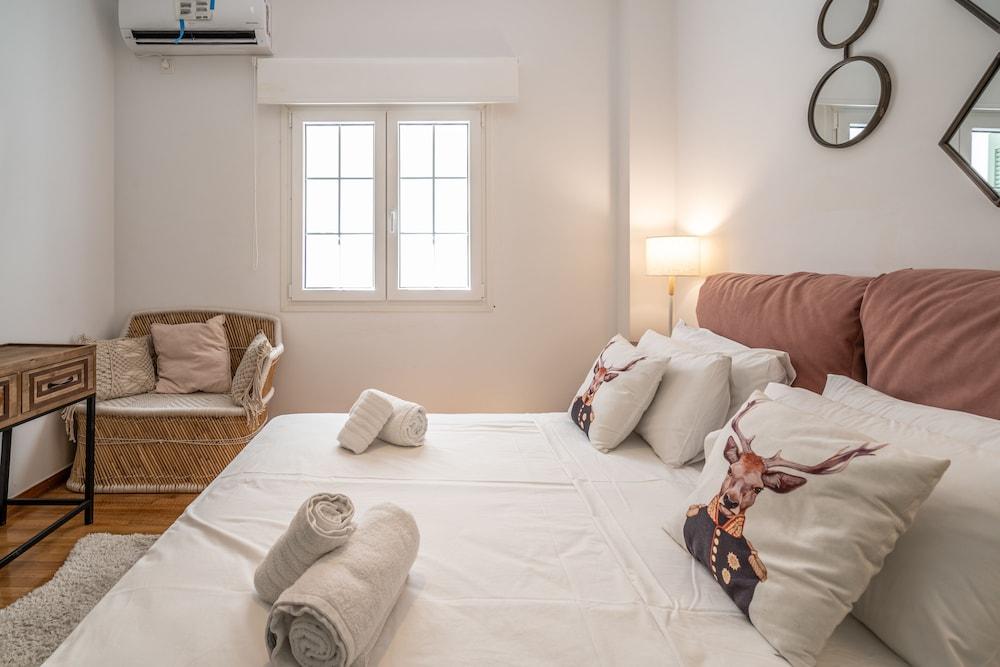 Athens Gift - 300m from Acropolis museum