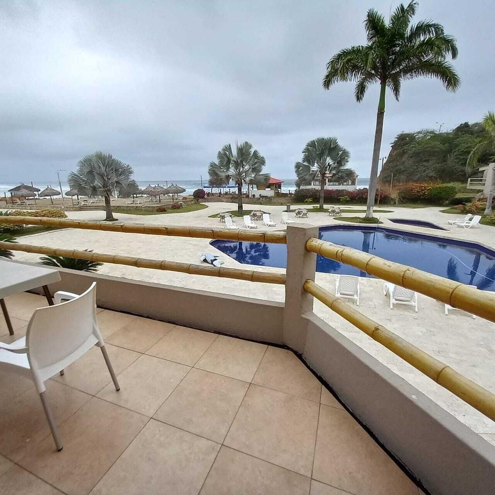 Howard Johnson by Wyndham Montanita