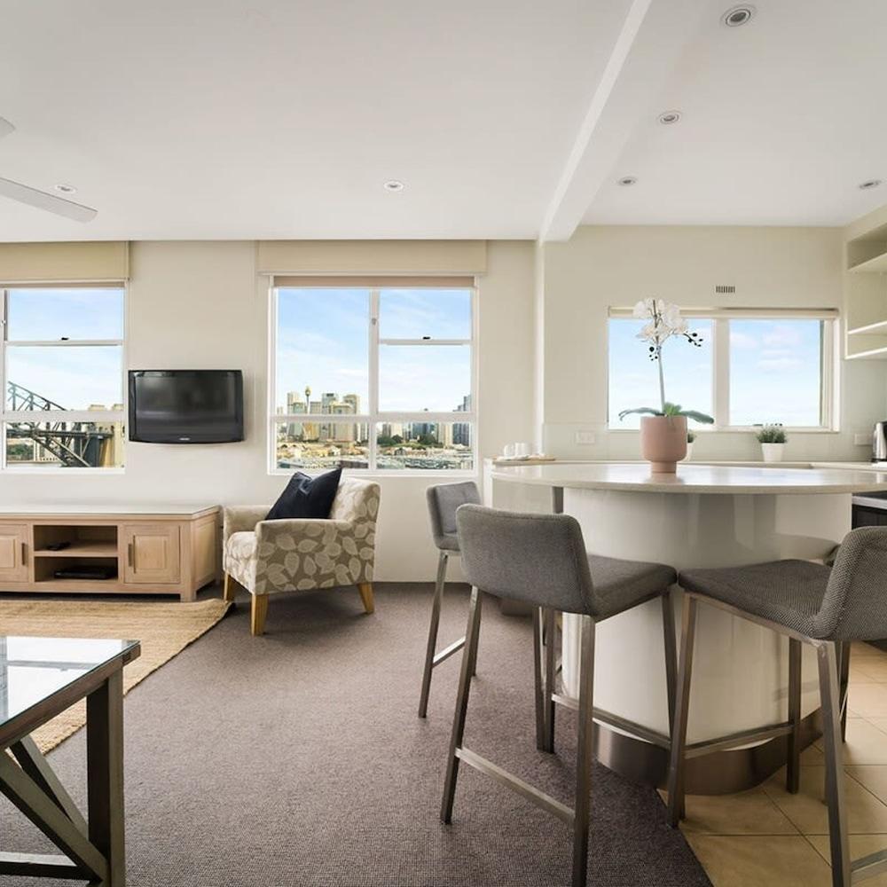 Harbourside 76 in North Sydney