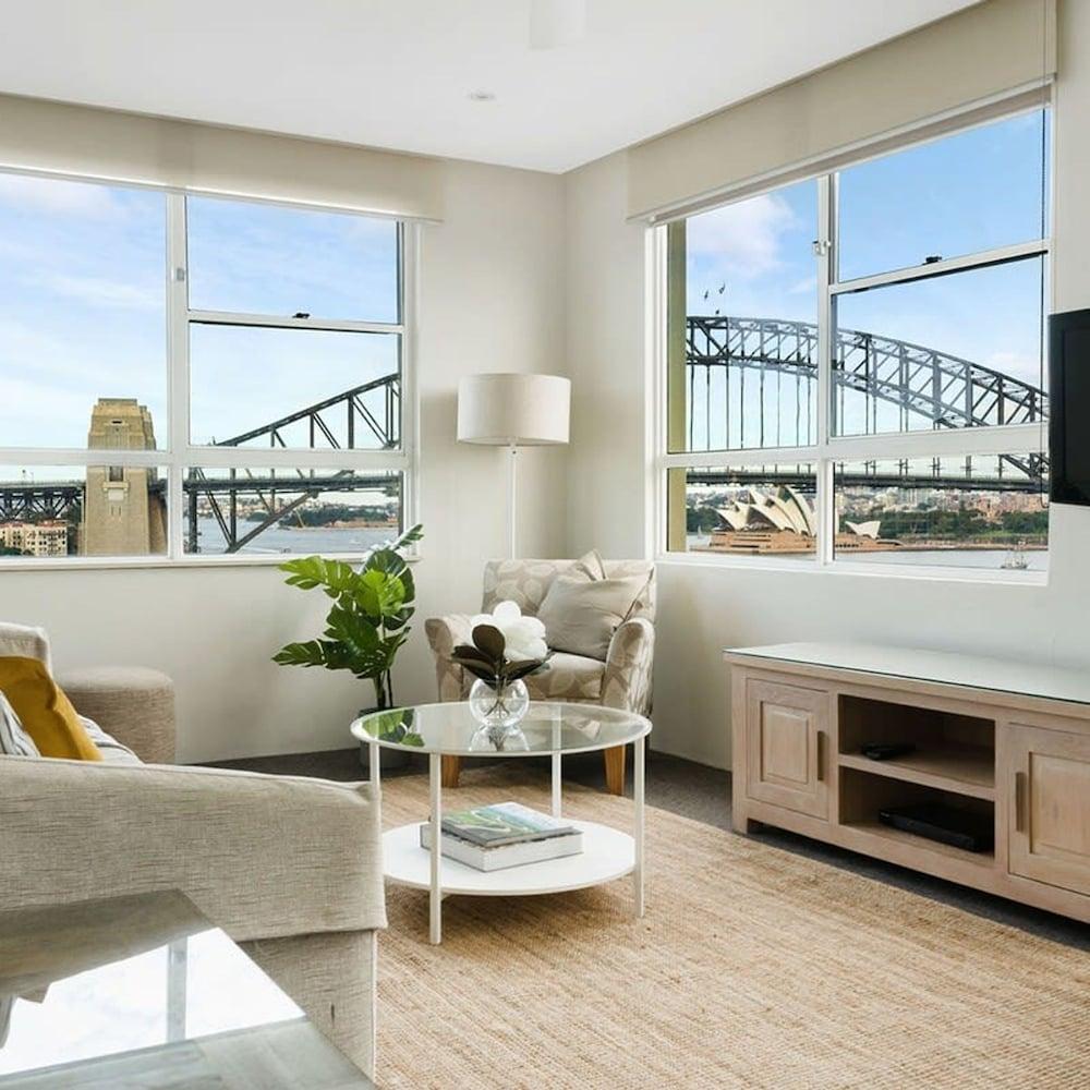 Harbourside 76 in North Sydney