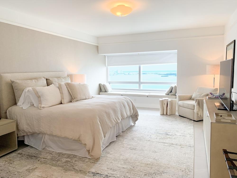 Four Seasons Luxury Private Residences