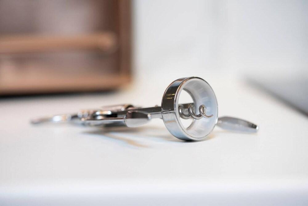 3 Bedroom - 2BR - Apartment - Central Windermere