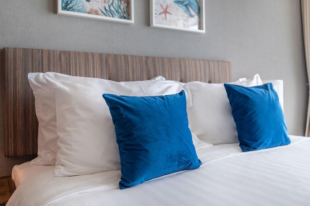 Movenpick Residence Beach Access 2BR