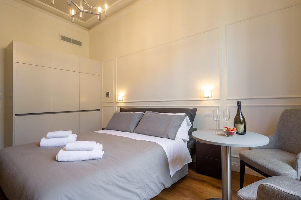 Florence Luxury Apartment al Duomo by Mmega