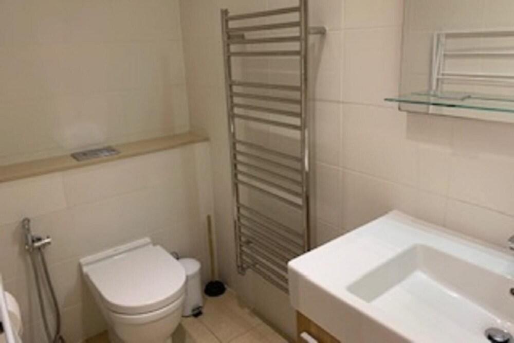 The Bayswater Nook - Stylish 1bdr Flat