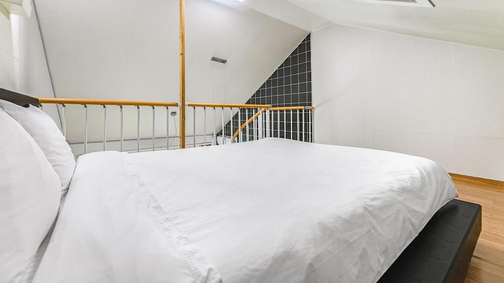 Ganghwa Alljae Pension