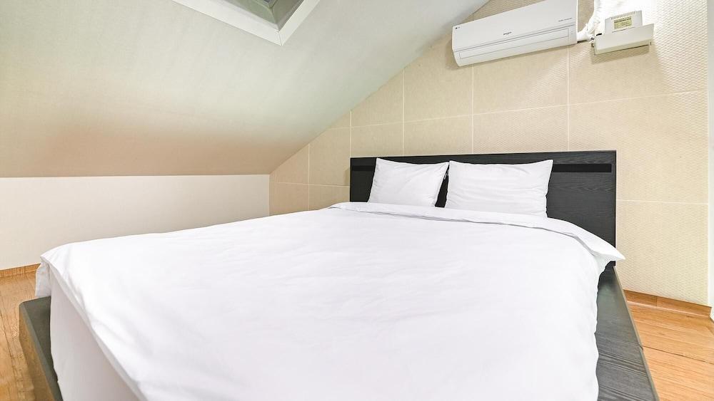 Ganghwa Alljae Pension