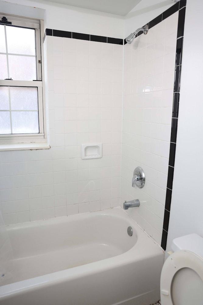 Close to Campus Student Housing - Amenities