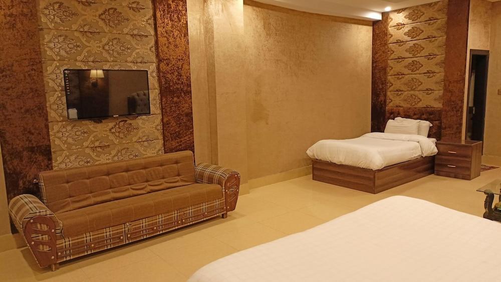 Grand Heritage Hotel