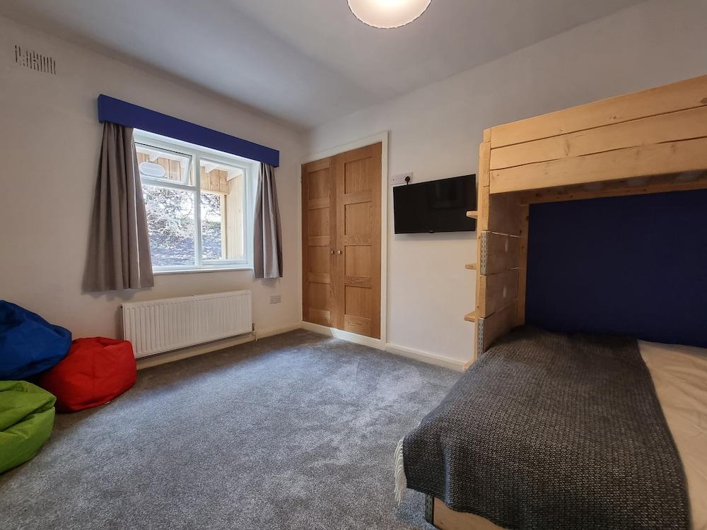 Cosy House in Eigionfa