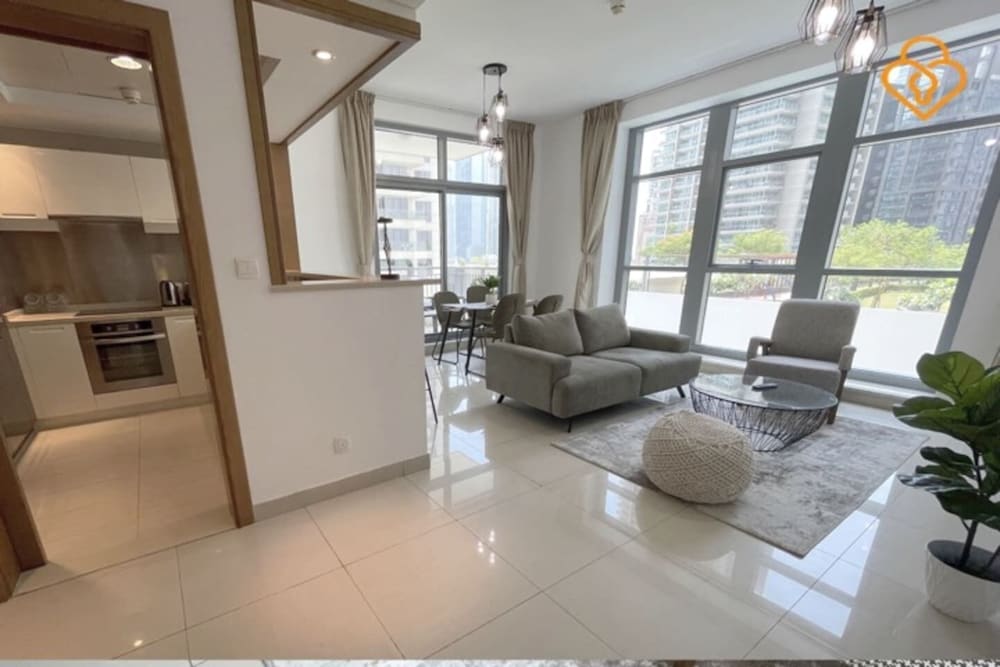 Downtown Dubai Claren Tower 2 One Bed