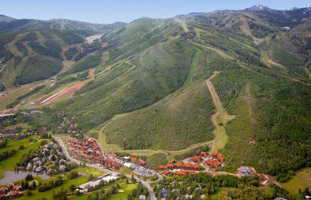 Blackstone 105 in Park City