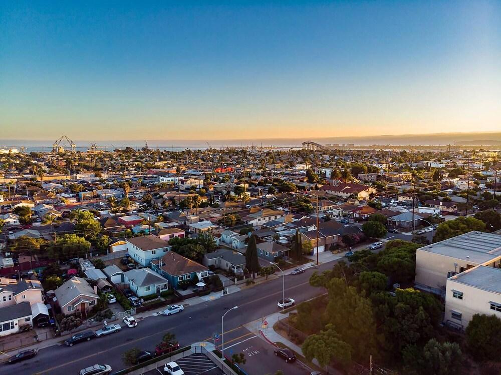 Grant Hill 2 Unit Buyout II III