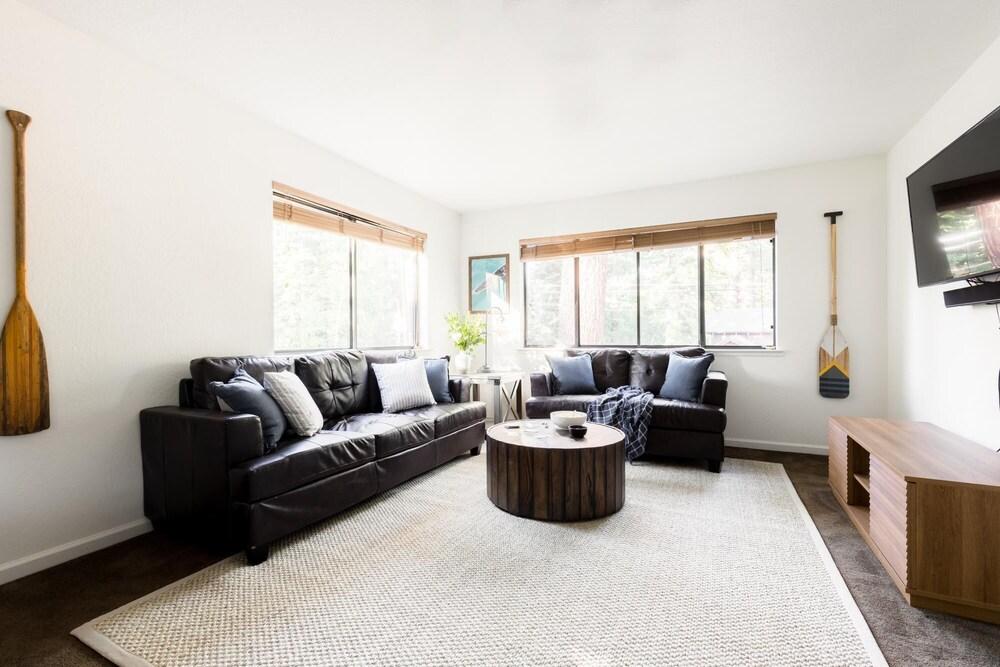 Cedar in Carnelian Bay