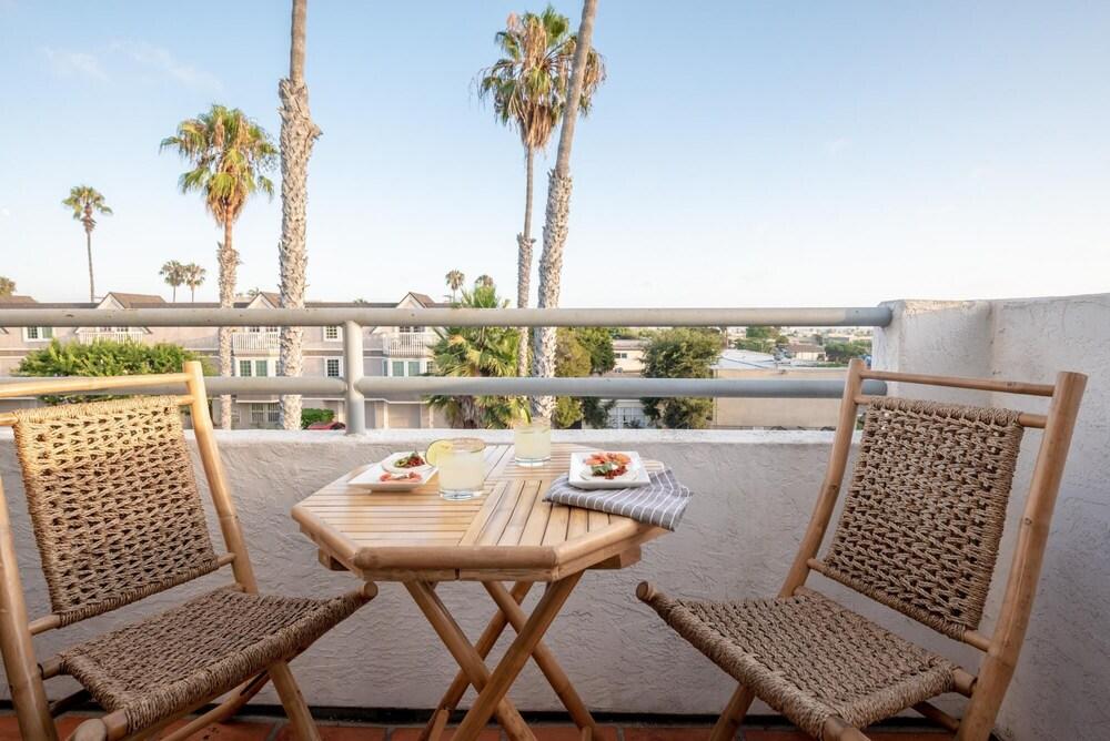 Sonrisa 3 Unit Buyout