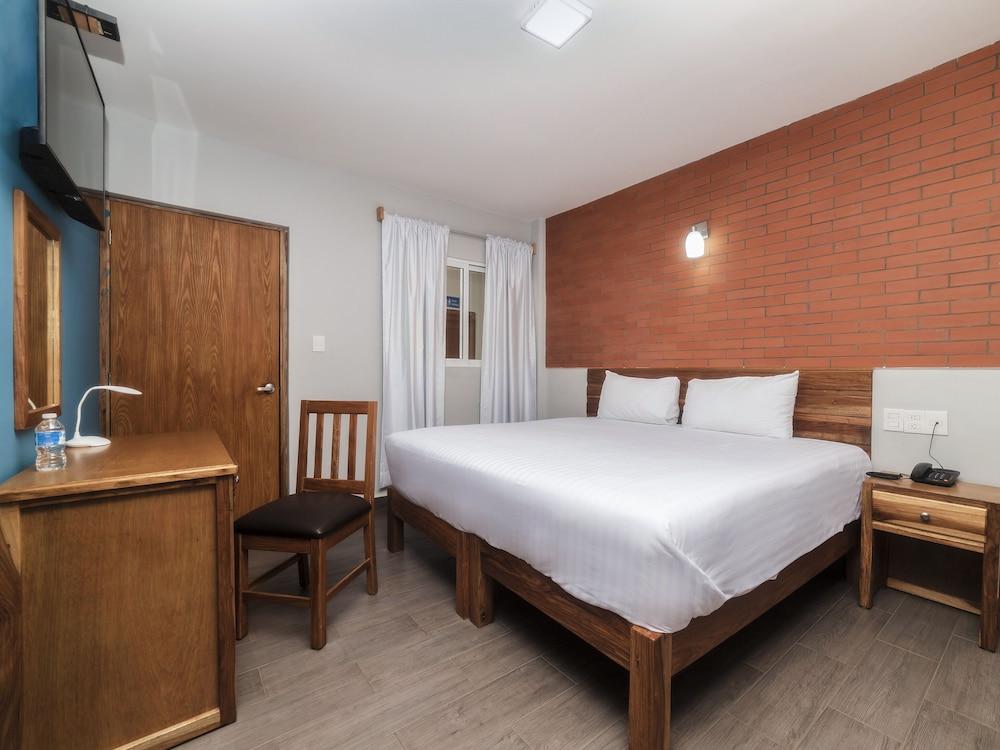 Hotel Meson del Barrio