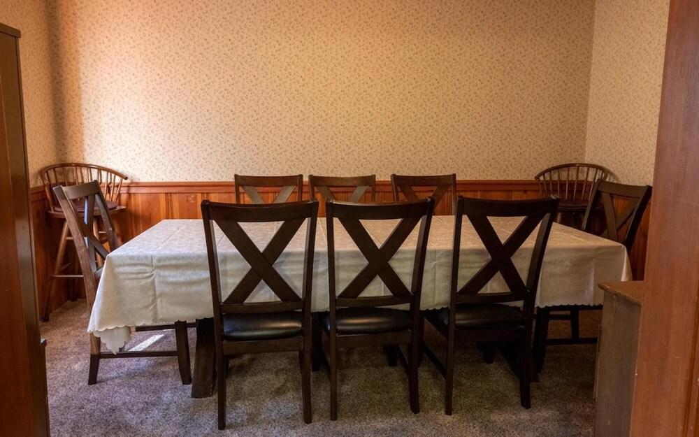 Sotoyone Ave Criterion 11 - Tennenbaum