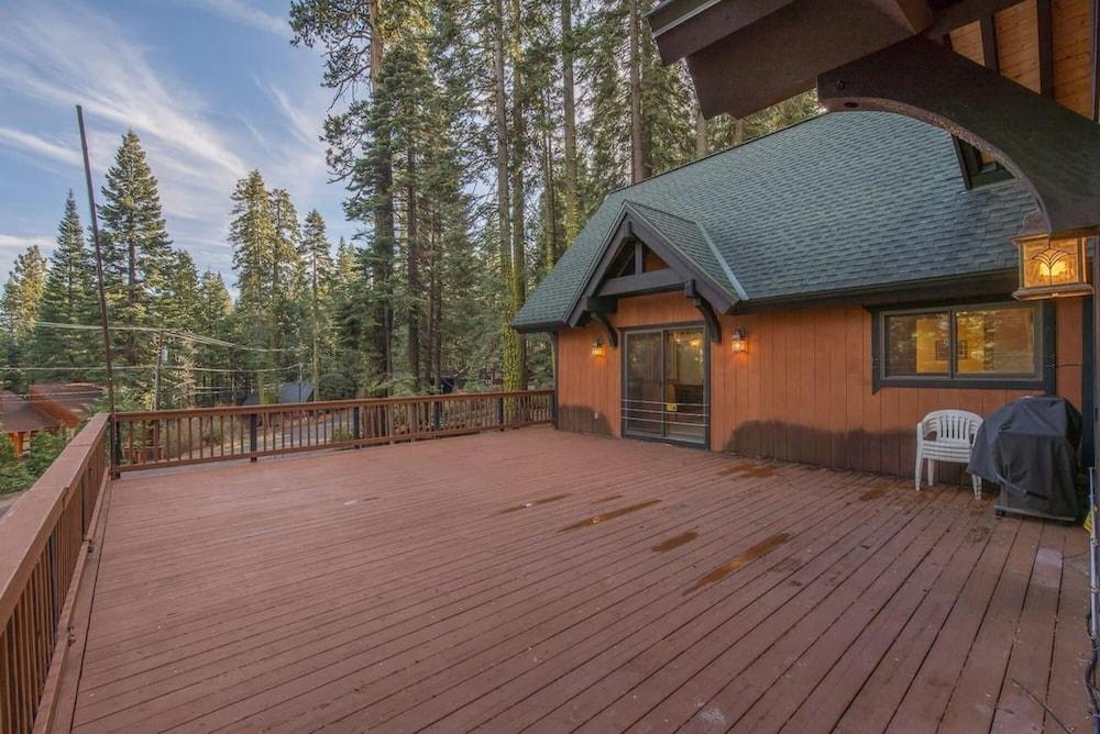 Interlaken Rd Criterion 19 - Musketeer