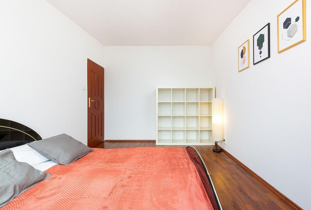 Ursynow Apartments by Renters