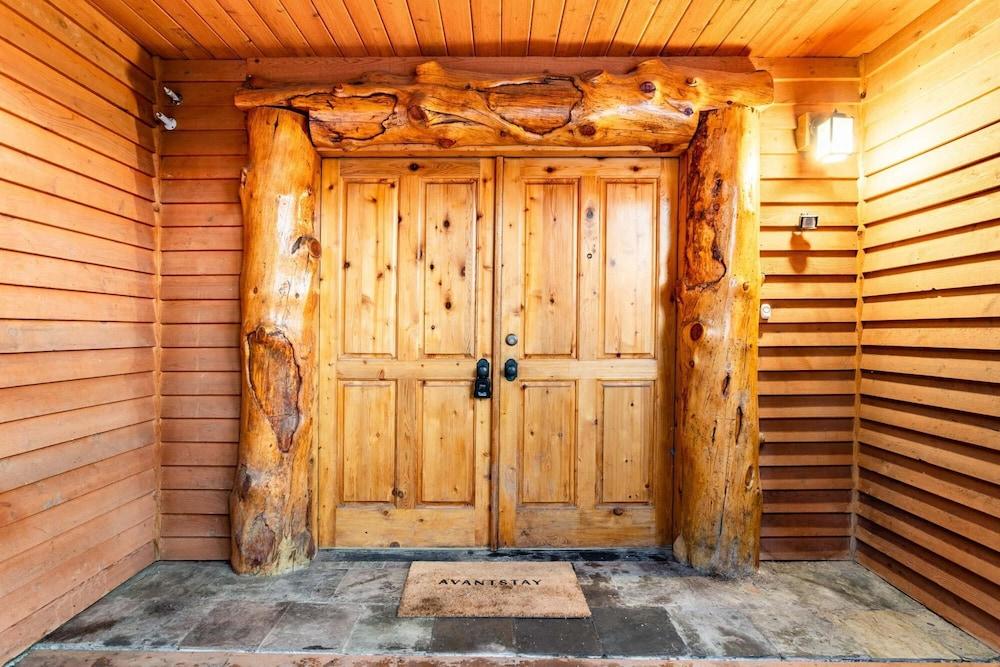 Upper Evergreen - Treetop