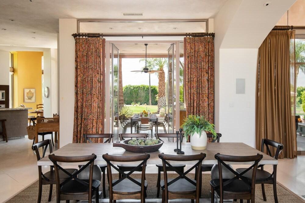 Monroe Estate in La Quinta