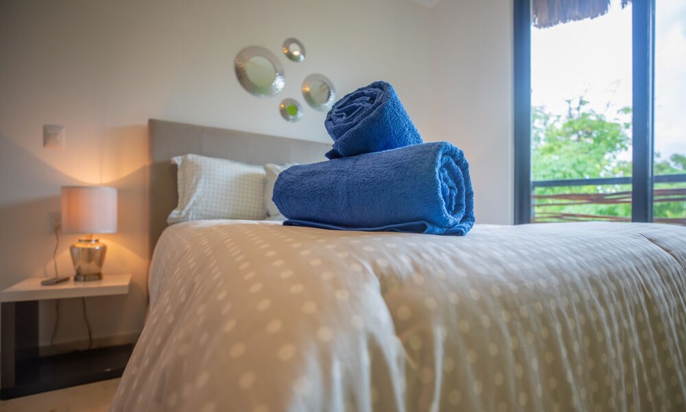 New Apartment Private Pool and Terrace