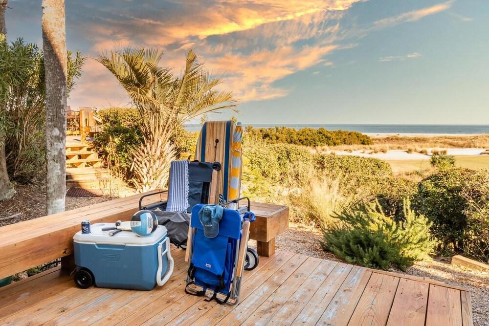 Ocean Point - High Tide